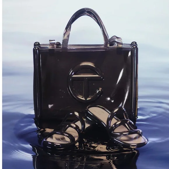 Telfar x Melissa Medium Jelly Shopper - Black - Picture 1 of 8